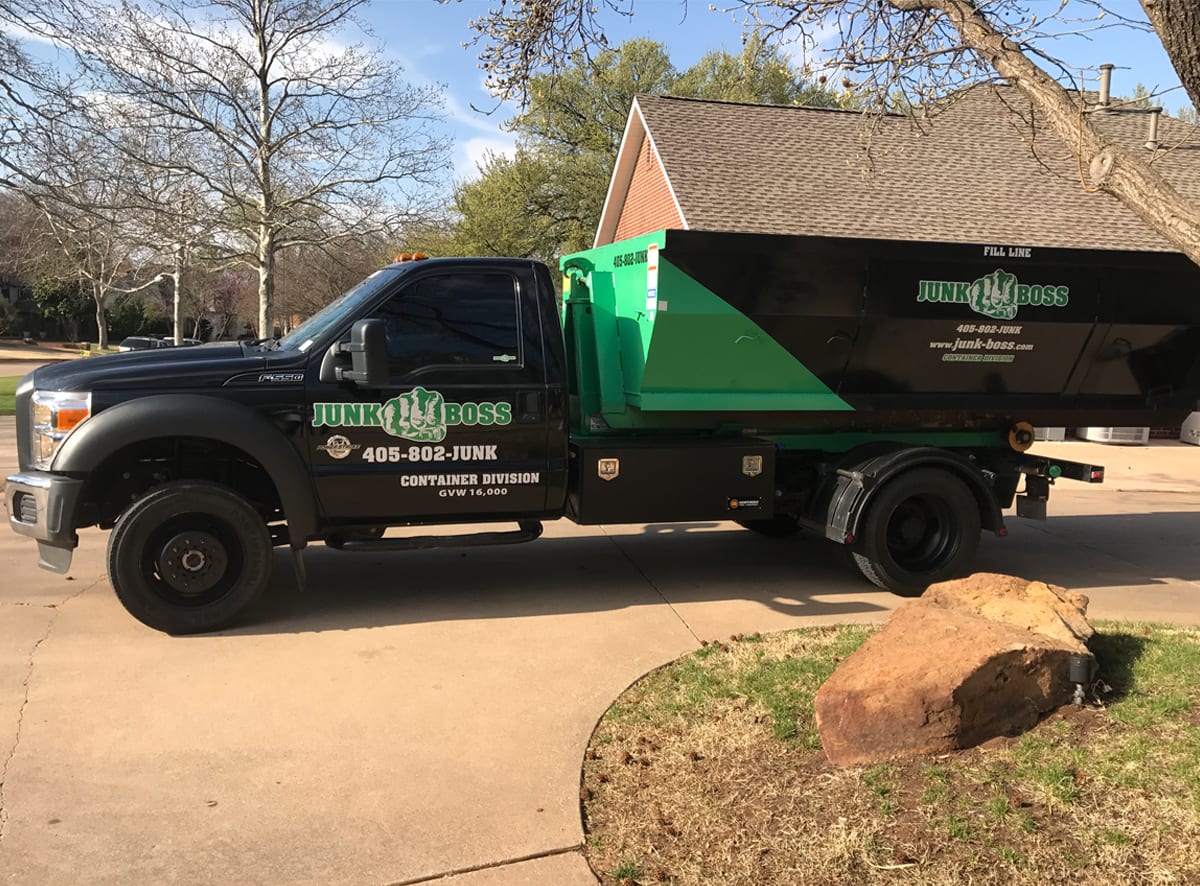 10 Yard Dumpster On Back Of Truck