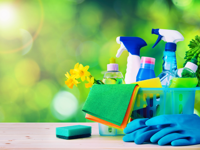 Tips For Hosting A Spring Cleaning Event For Your Tenants