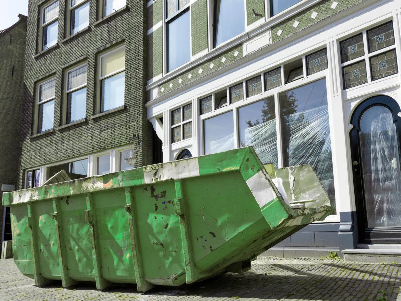 How Property Managers Could Benefit From Dumpster Rental